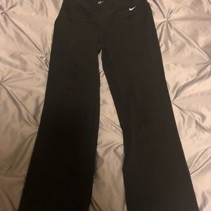 Nike dri fit pants (Somewhat fitted)